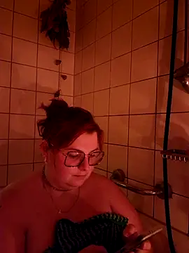 Chrissiosaurus online show from October 2025 05:23:02 PM