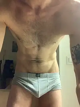 alessiobaz online show from February 2026 09:00:02 PM