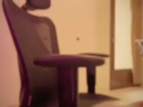 Snapshot of Pure-bottom chatting on November 2025 12:27:01 PM Pure-bottom online show from November 2025 12:27:01 PM