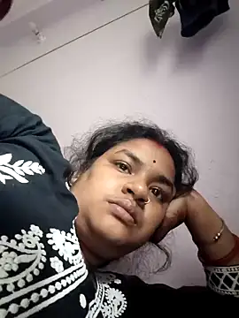 Deborbhavi222 online show from December 2025 03:45:02 AM