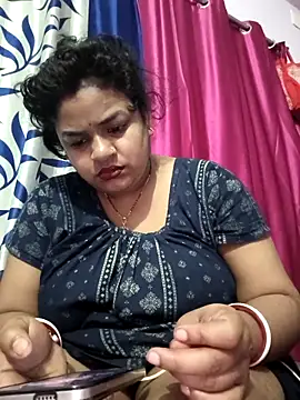 Deborbhavi222 online show from February 2026 10:08:02 PM