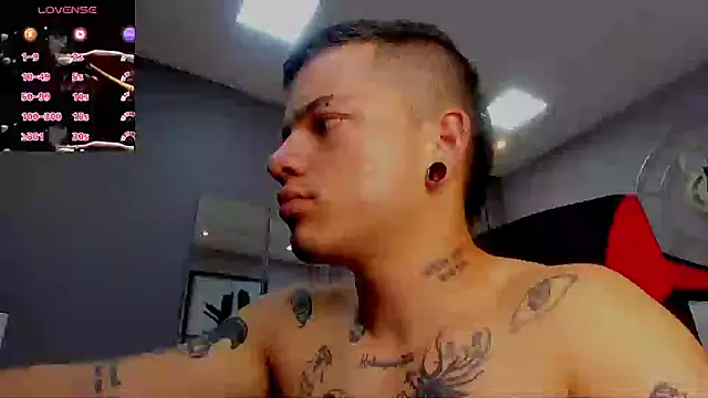 Snapshot of wildthor26 chatting on October 2025 06:56:02 AM wildthor26 online show from October 2025 06:56:02 AM