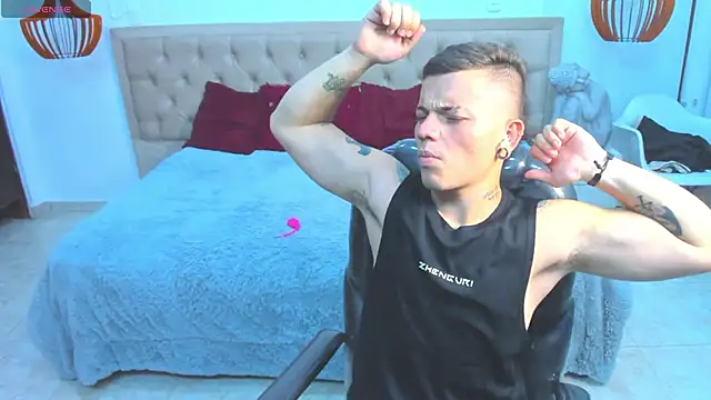 Snapshot of wildthor26 chatting on February 2026 03:33:01 AM wildthor26 online show from February 2026 03:33:01 AM