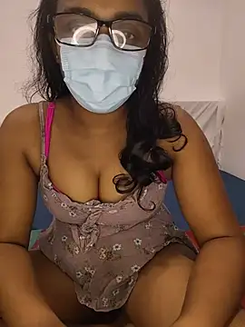 sexybolegirl online show from June 2026 05:06:02 PM