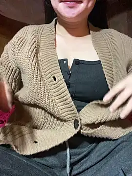 violet-00 online show from May 2026 01:55:01 AM