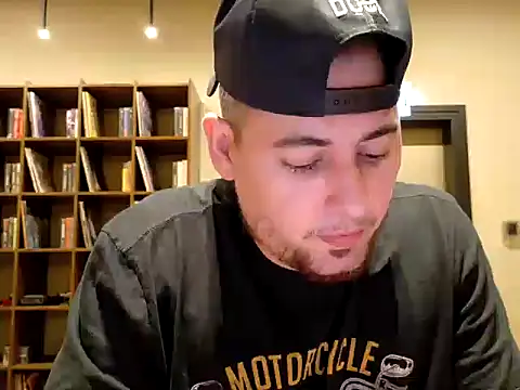 maximus888A online show from September 2025 04:21:02 PM