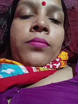 reya743 online show from November 2025 04:17:01 PM