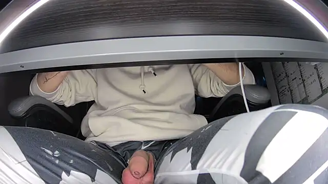 Snapshot of northboy91 chatting on February 2026 10:02:02 PM northboy91 online show from February 2026 10:02:02 PM