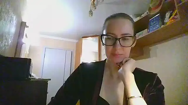 Norivann online show from November 2025 10:21:01 AM