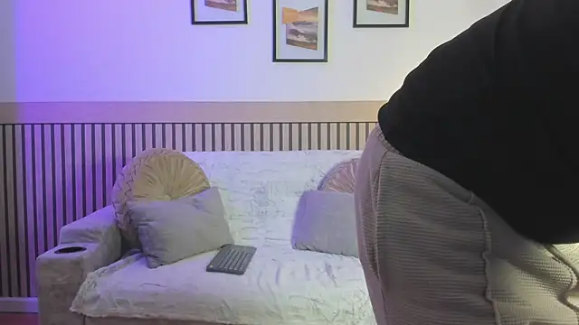 Snapshot of marcuswildx chatting on December 2025 08:37:02 PM marcuswildx online show from December 2025 08:37:02 PM