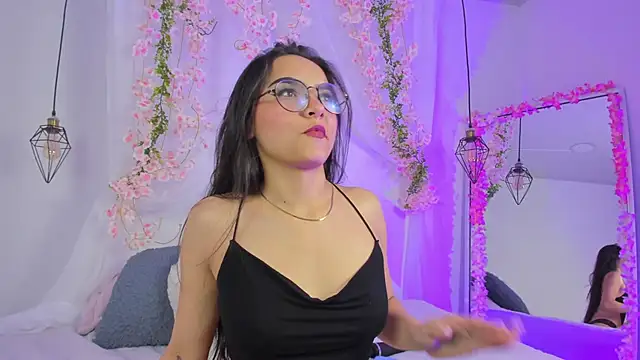 eimi rosse18 online show from February 2026 12:31:01 PM