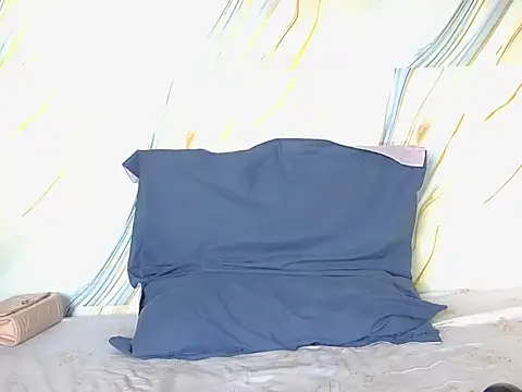 l4 love online show from October 2025 08:26:01 AM