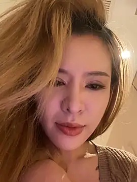 Snapshot of miumiu-66 chatting on October 2025 03:45:01 PM miumiu-66 online show from October 2025 03:45:01 PM