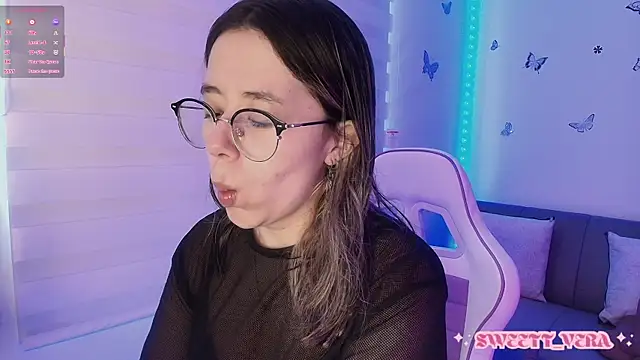 sweettvera online show from January 2026 01:13:02 PM