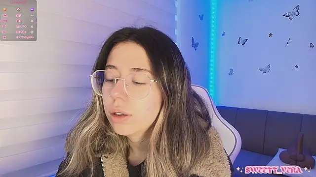 sweettvera online show from March 2026 12:10:02 PM