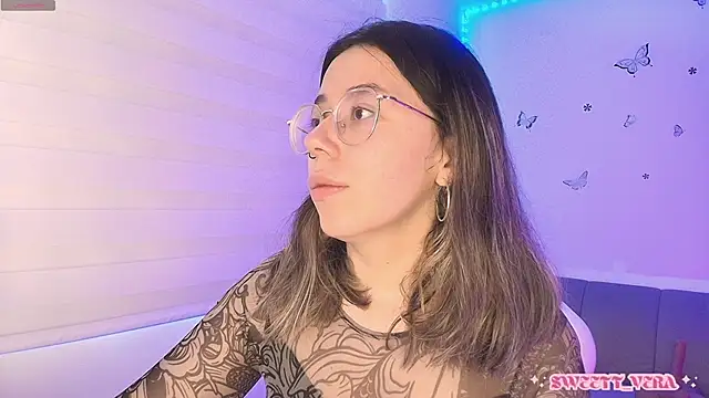 Snapshot of sweettvera chatting on April 2026 01:39:01 PM sweettvera online show from April 2026 01:39:01 PM