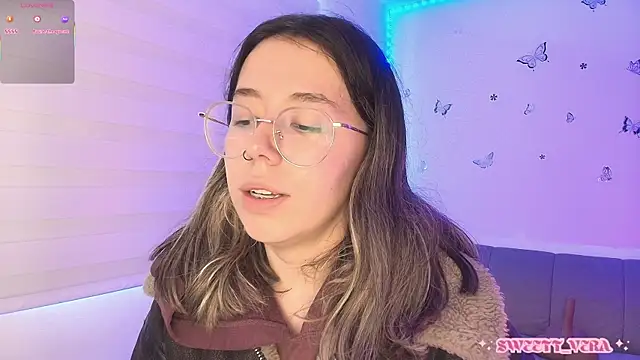 Snapshot of sweettvera chatting on April 2026 04:25:01 PM sweettvera online show from April 2026 04:25:01 PM