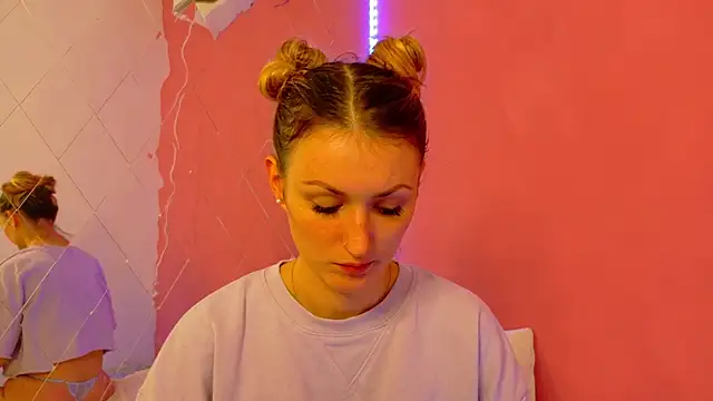 Snapshot of Anaayss_ chatting on October 2025 05:07:01 AM Anaayss online show from October 2025 05:07:01 AM