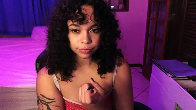 sweetamy326 online show from February 2026 10:44:01 PM