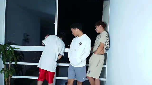 latin naughty boys online show from October 2025 11:48:02 PM