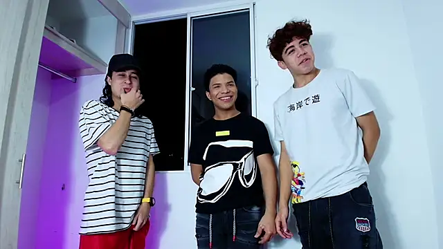 latin naughty boys online show from October 2025 12:55:01 AM