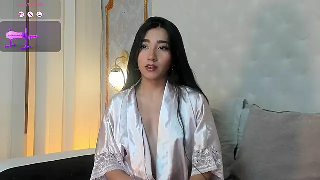 Mariana Kalo online show from May 2026 11:26:01 AM