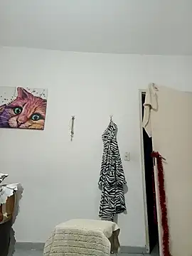 Snapshot of Moranguinha2234 chatting on October 2025 01:28:01 AM Moranguinha2234 online show from October 2025 01:28:01 AM