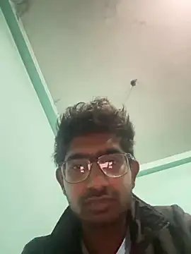 slaveboi9876 online show from January 2026 06:57:02 PM