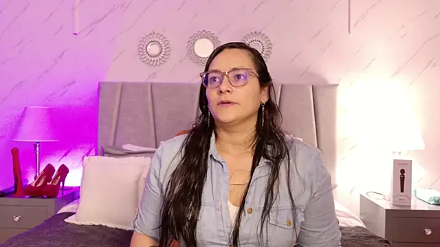 Michell Monet online show from May 2026 12:02:01 PM