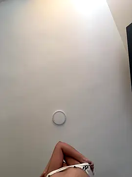 IsabellaJoness  online show from October 2025 12:02:02 PM