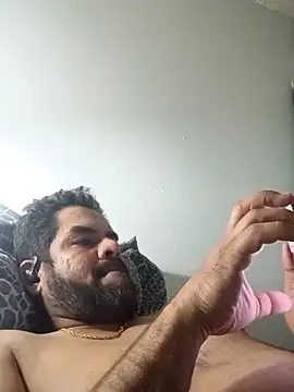 theking1 1 online show from February 2026 04:38:02 AM