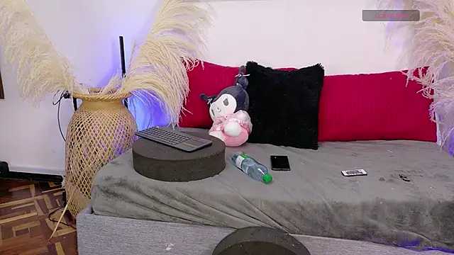 Zafira  online show from February 2026 09:51:02 AM