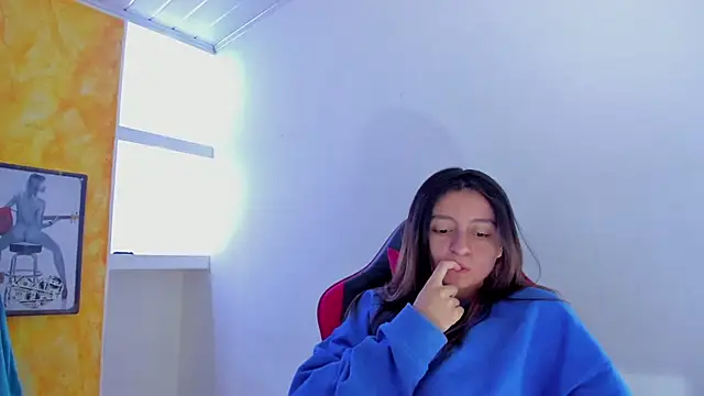 lala clark online show from February 2026 08:04:01 PM