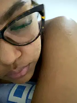 Snapshot of miiabrown18 chatting on October 2025 02:01:02 AM miiabrown18 online show from October 2025 02:01:02 AM