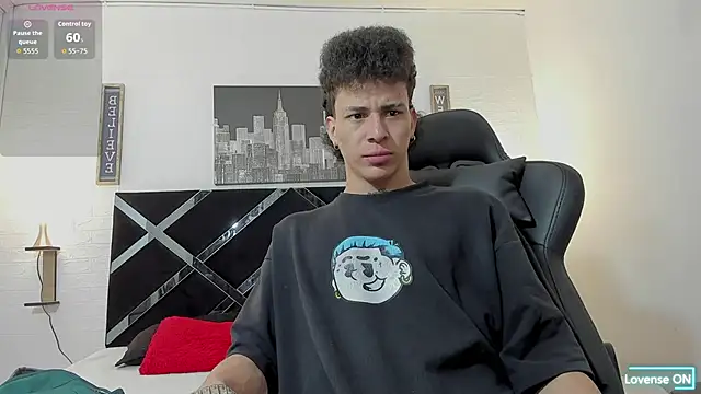 Snapshot of iammariano chatting on October 2025 03:25:02 AM iammariano online show from October 2025 03:25:02 AM