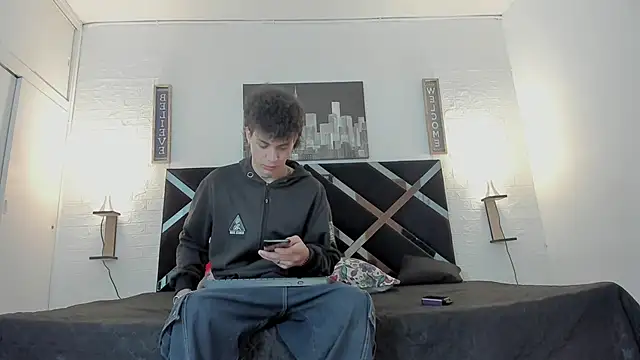 Snapshot of iammariano chatting on November 2025 03:29:02 AM iammariano online show from November 2025 03:29:02 AM