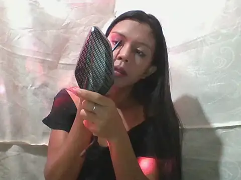 Kim25xxxx online show from October 2025 01:00:02 AM