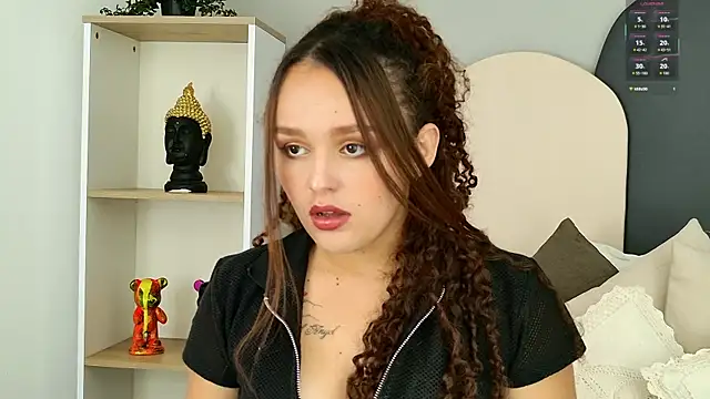 CamilaGomez149 online show from May 2026 07:55:02 PM