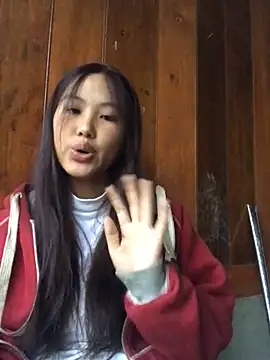 Mai lovely online show from November 2025 10:04:02 AM