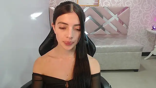 Snapshot of cynthia_ch chatting on October 2025 03:25:02 AM cynthia ch online show from October 2025 03:25:02 AM