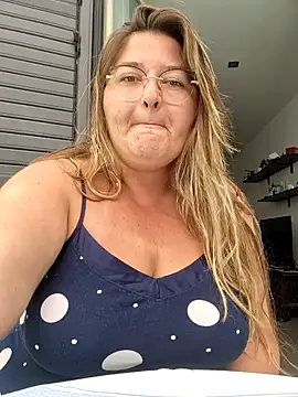 HornyBella88 online show from September 2025 09:35:02 AM