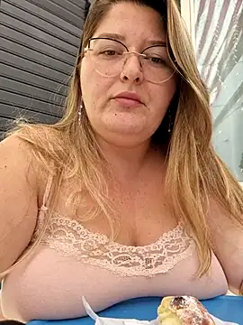 HornyBella88 online show from October 2025 10:05:02 AM