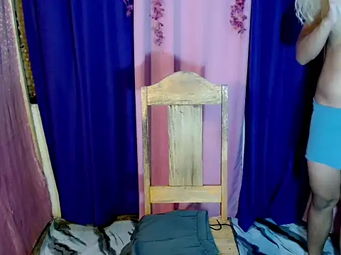 Snapshot of lustfull_glacy chatting on March 2026 06:47:02 PM lustfull glacy online show from March 2026 06:47:02 PM