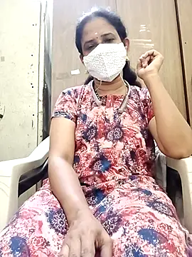 Snapshot of tamil_Boomika chatting on November 2025 06:41:02 PM tamil Boomika online show from November 2025 06:41:02 PM