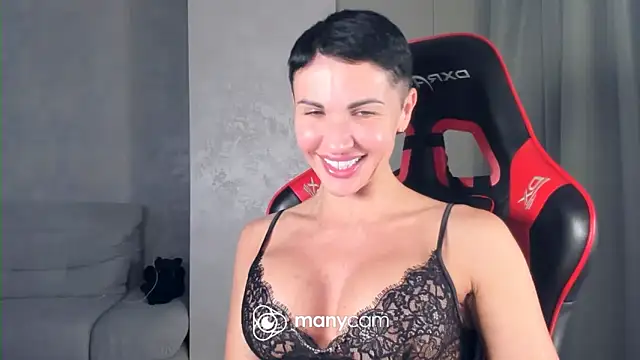 Angel iam online show from May 2026 05:51:01 PM