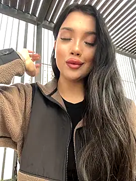 kiss Lissa online show from November 2025 09:32:01 AM