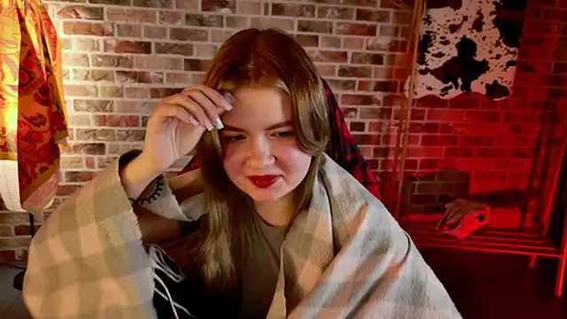 HaleySun online show from October 2025 02:06:02 PM