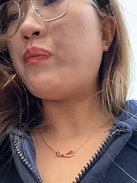 redrose520 online show from March 2026 09:28:02 AM