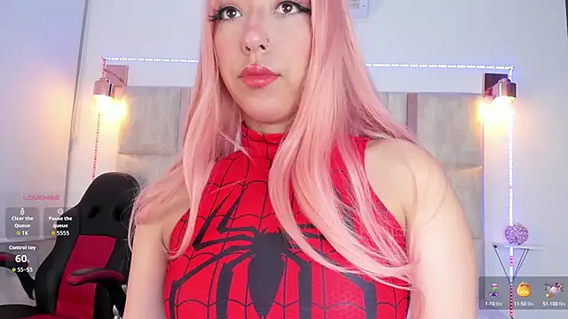 emily  walker online show from October 2025 12:58:01 PM