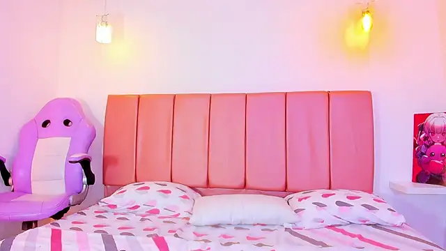 emily  walker online show from January 2026 04:39:02 AM